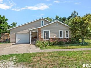 213 W Franklin St, Ashland, IL
