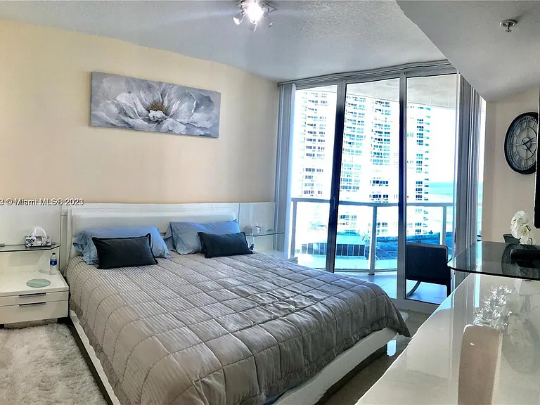 16699 Collins Ave #1705 — Photo 69