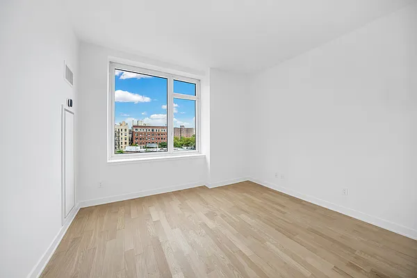 Rented by Isen & Company : Real Estate Advisors | media 12