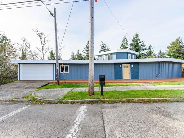 2690 Sherman Ave, North Bend, OR 97459