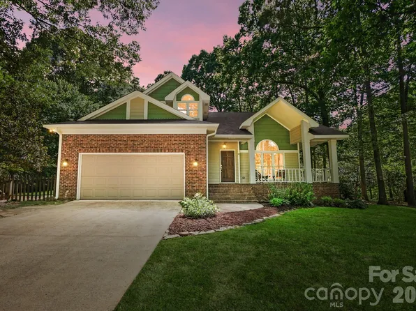 3025 Abingdon Ave, Monroe, NC 28110