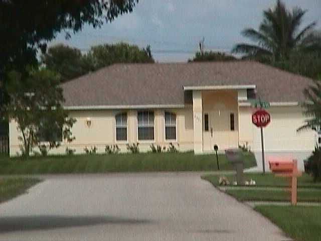 2201 SE 15 Ave Cape Coral FL 