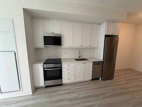 51 Clarington Blvd #103 Photo 1