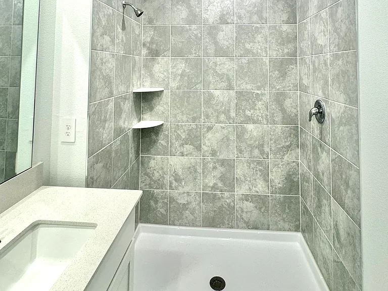 1807 Weir Blvd — Photo 41