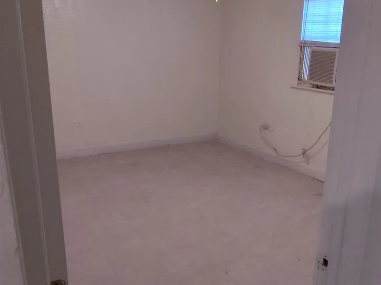 155 Elaine Rd #B — Photo 10