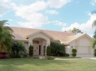 20475 Wildcat Run Dr, Estero, FL 33928