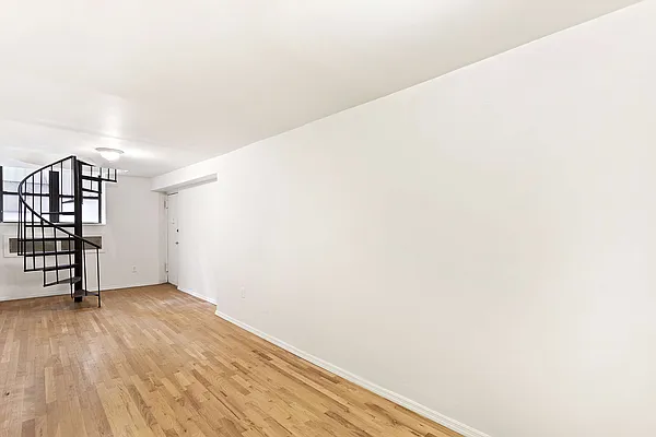 Sold by Compass | media 3