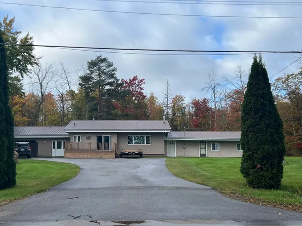4286 S Nicolet Rd, Sault Sainte Marie, MI 49783