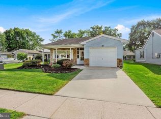 29 Chelsea Pl, Southampton, NJ 08088