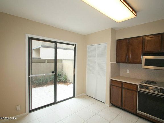 4th image of 7835 La Sierra Ct #7835