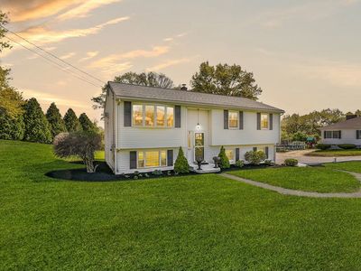 2 Columbus Ave, Methuen, MA, 01844