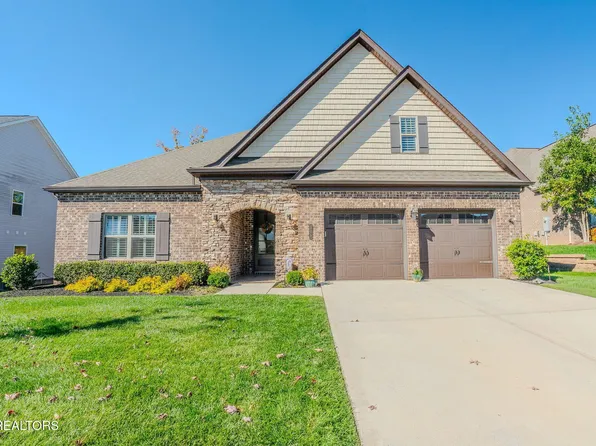 159 Silver Maple St, Lenoir City, TN 37771