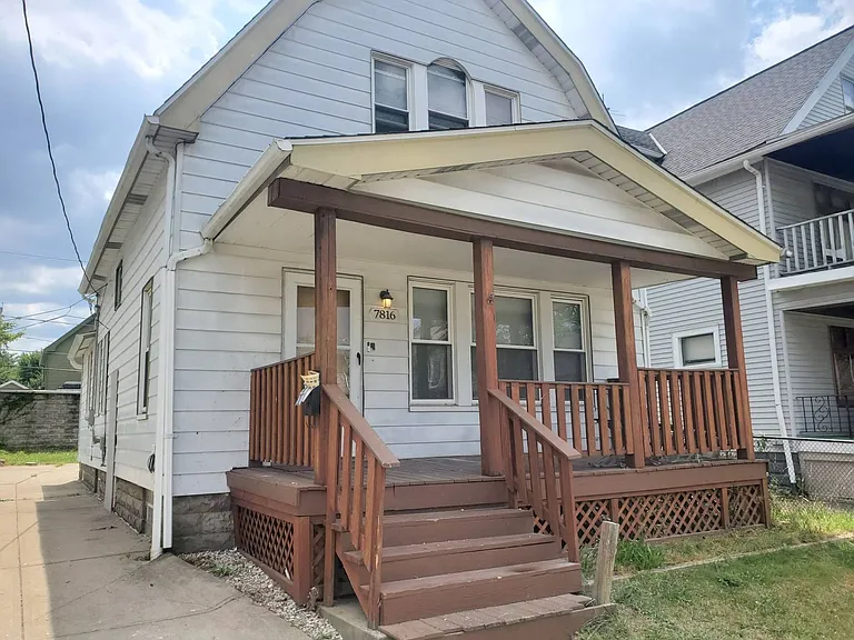 7816 Maryland Ave — Photo 2