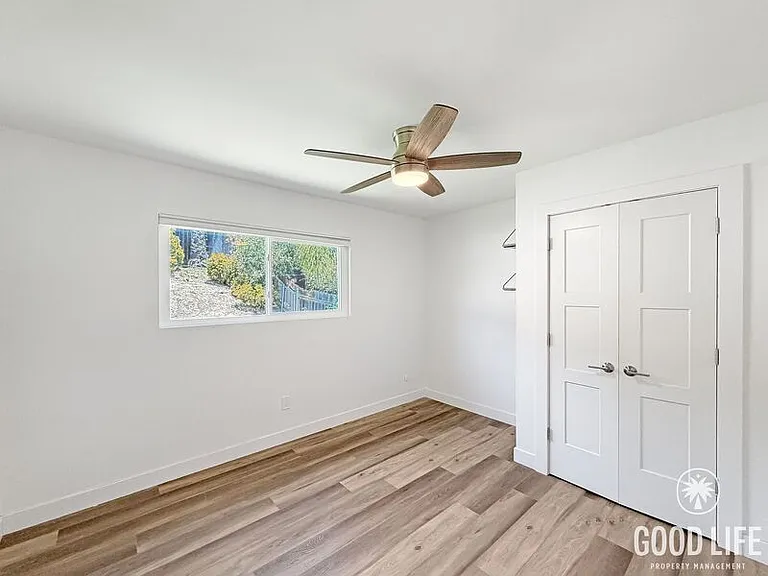 9458 Cathywood Dr — Photo 9