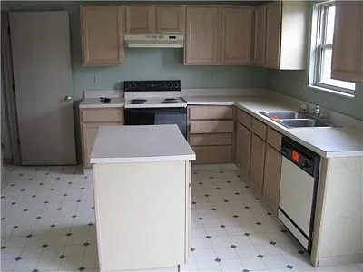 6743 Jennyann Way photo 1