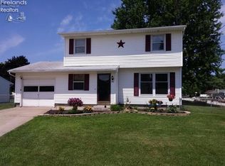 303 Gildona Dr, Sandusky, OH