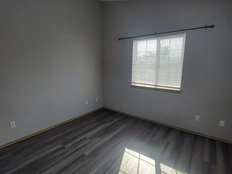 1703 Texas St — Photo 13