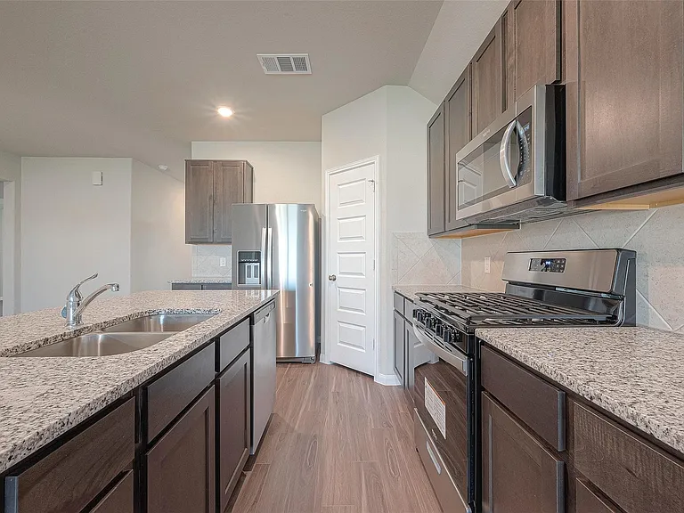5318 Briana Dee Dr — Photo 14