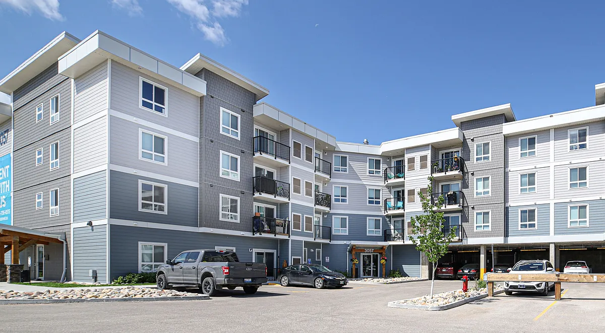 Building Photo - 3057 Ness Ave