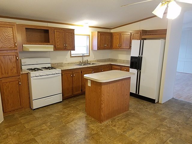 1st image of 11217 Chestnut Sq