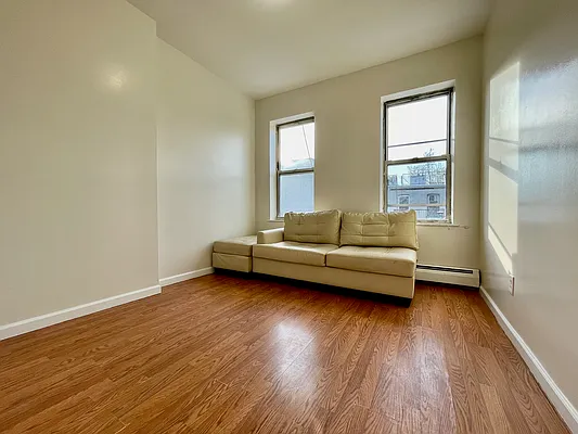 Rented by Corcoran | media 11