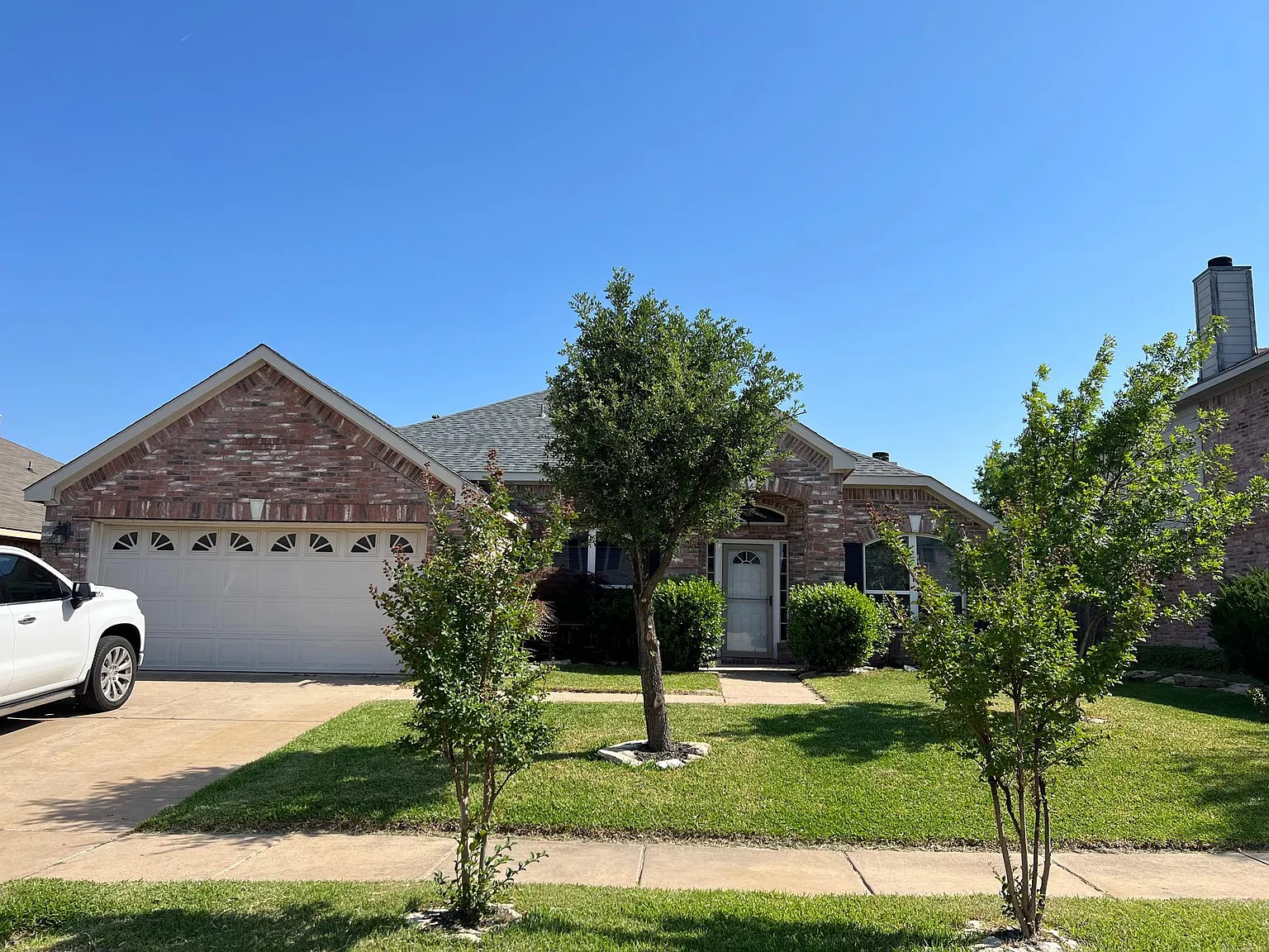 4216 Cave Cove Ct — Photo 1