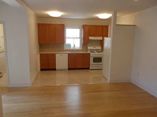 Rented by Farran & Associates | media 24