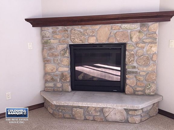 2nd image of 8112 W Oak Dr #44-02