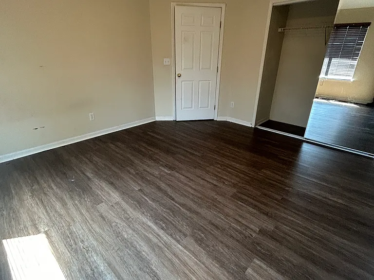183 Legacy Park Cir — Photo 17