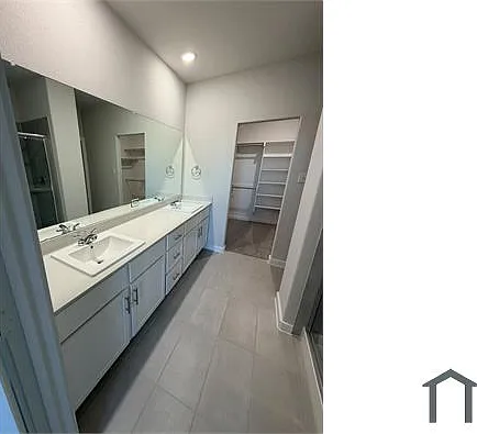 4 bed, 2315 sqft, $3,500 — Photo 4