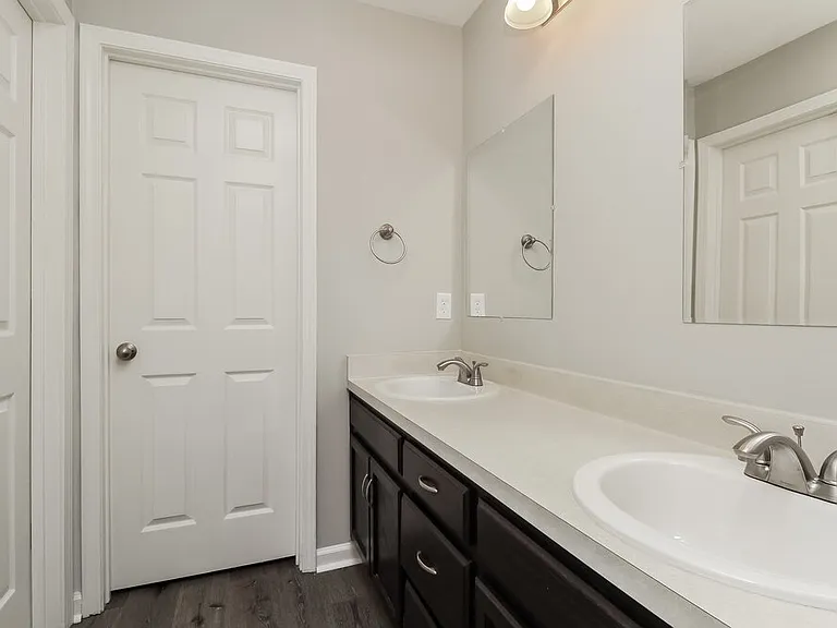 116 Yocum Dr — Photo 12
