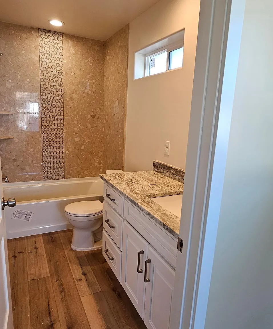4 bed, 3.5 bath, 2200 sqft, $2,800 — Photo 1