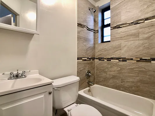 Rented by Sovereign Associates | media 12