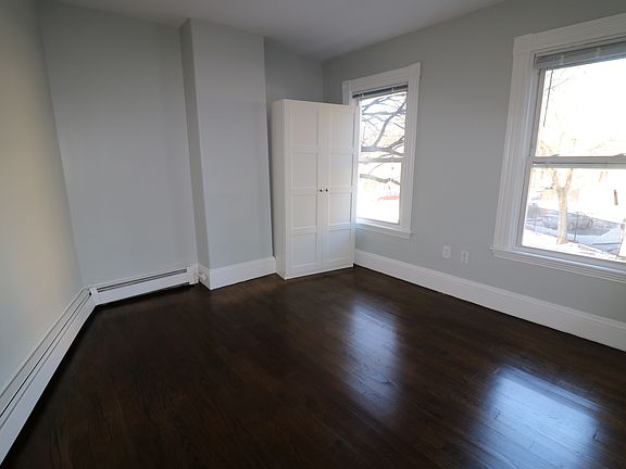 5th image of 88 Hampshire St #Front1