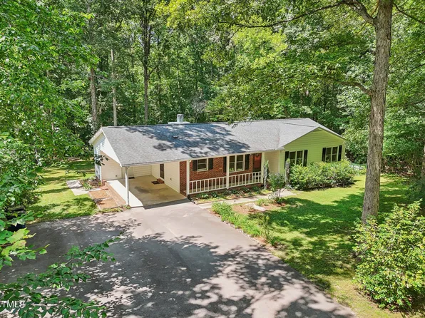 4901 Deer Garden Ct, Raleigh, NC 27606