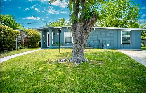 618 Millwood Ln Photo 1