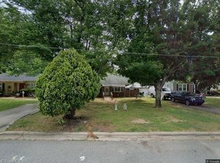 1216 Terrell Dr, High Point, NC 27262