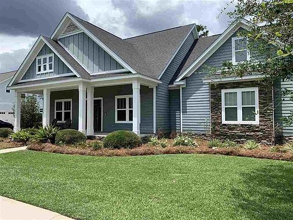 3rd image of 3099 Dickinson Dr