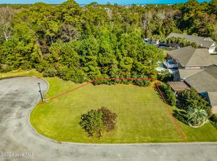136 Lighthouse Dr, Carolina Beach, NC 28428