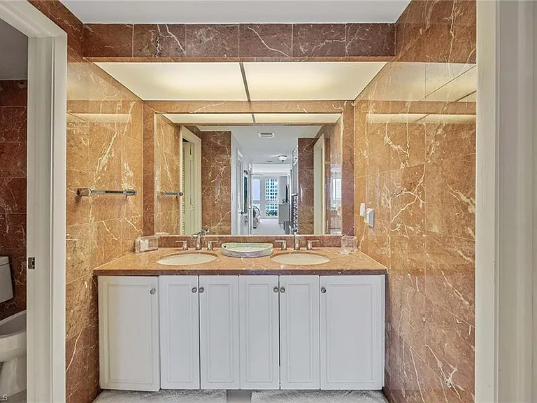 4031 Gulf Shore Blvd N #10C — Photo 27