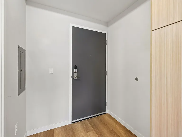 Alvera Apartments — Photo 42