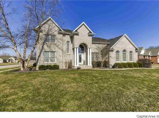 1813 Grist Mill Dr, Springfield, IL 62711