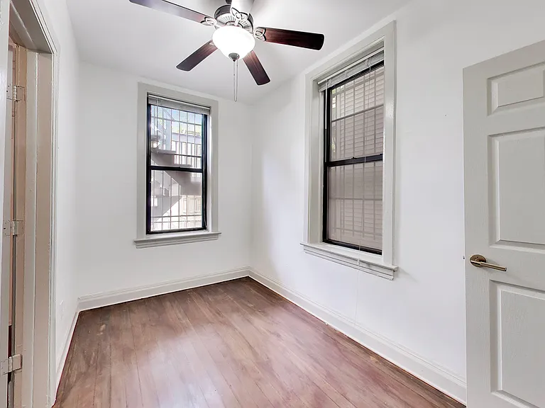 1532 N Greenview Ave #1F — Photo 8