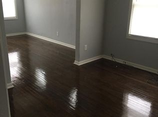 1066 Pierce St, Gary, IN 46402