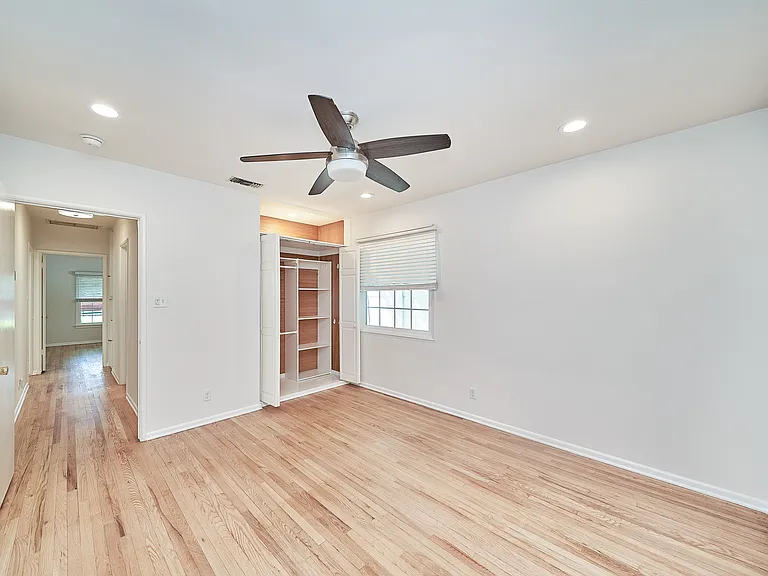 4820 Hampton Rd — Photo 22