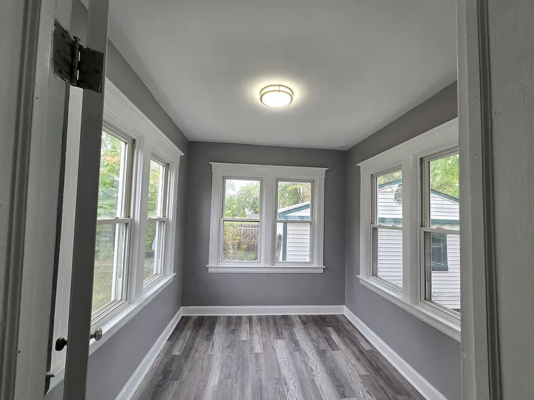1690 W Euclid St — Photo 9