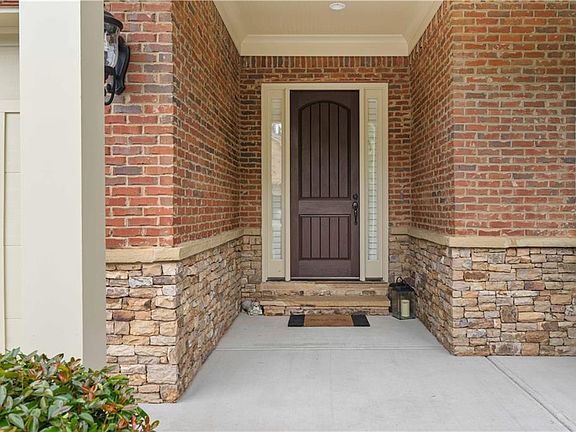 2nd image of 1307 Magnolia Path Way