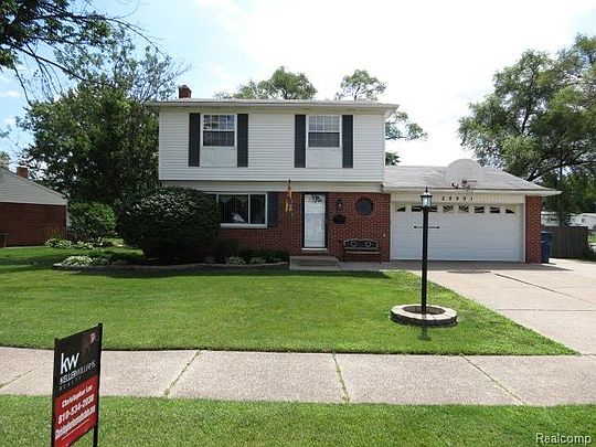 1st image of 28991 Leona St