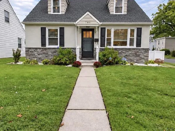 701 2nd St, Delanco, NJ 08075