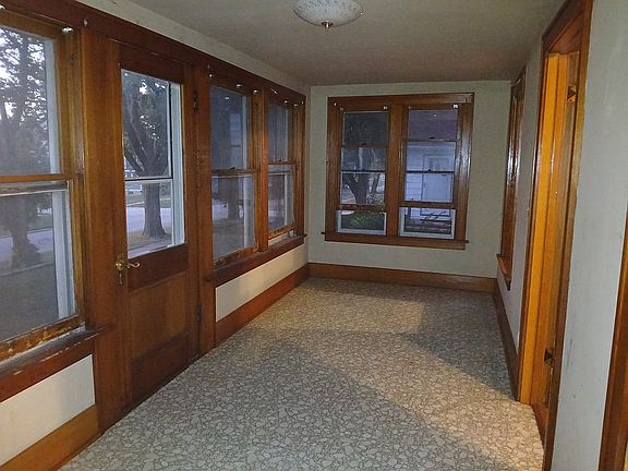 Front porch looking north